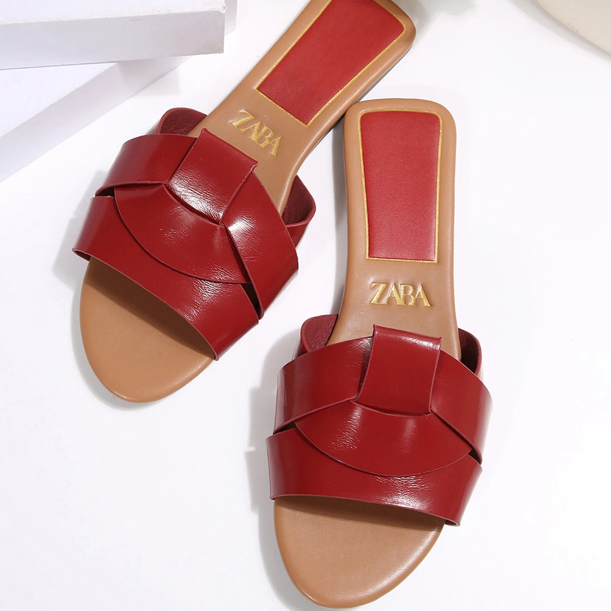 Summer Women Slippers Fashion Outdoor Casual Breathable Flat T-shape Soft Comfortable Heels Shoes Open Toe Sandals Slides Women