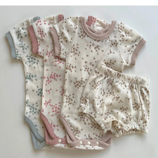 TZ2432 New Korean Baby Flower Short Sleeved Set for Women's Baby Thin Cotton Soft Home Short Sleeved Shorts Two Piece Set