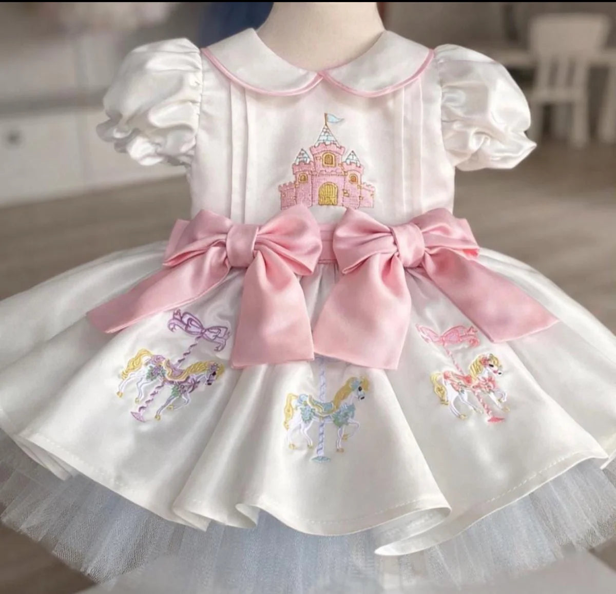 Summer Girl Sweet Carousel Castle Embroidered Pink Bow White Puffy Dress for Casual Party Birthday Wedding Photography B625