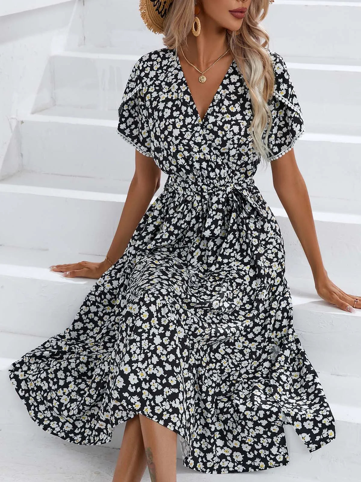 Women's Retro Floral Lace-up Short Sleeves Dresses 2025 Summer New Casual Vacation Ladies Lace V-neck Slit A-line Midi Dress