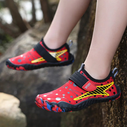 Children Beach Aqua Shoes Boy Girl Barefoot Water Shoes Quick-Dry Drainage Diving Swim Sandals Kids Fishing Surf Wading Sneakers