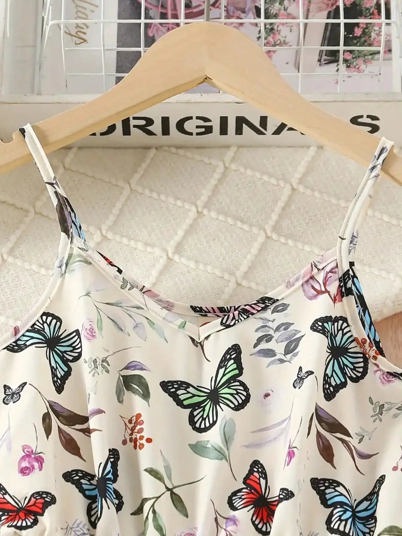 2026 casual and elegant girls' elegant butterfly print sleeveless dress - V-neck, long, perfect choice for summer