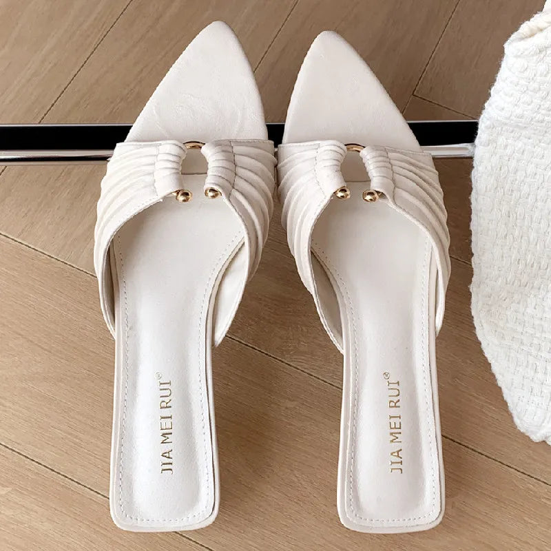 Pointed Toe Metal Decoration Pleated Women Sandals Summer Fashion Open Toe Thin Heel Slide Sandals Simple Comfort Designer Shoes