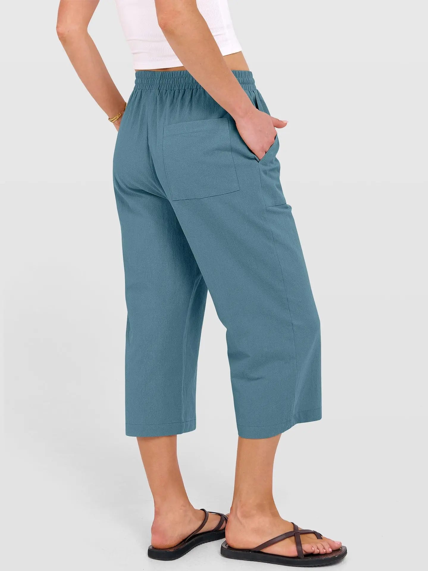 Quick Dry Capri Pants Womens Summer Hiking Cargo Pants 2 Pockets Waterproof Sun UV Protection Knee Length Shorts