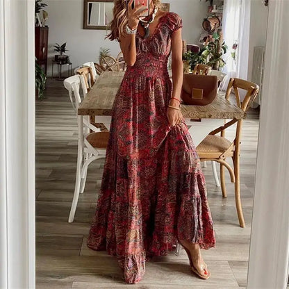 2026 New European and American Bohemian Style Long Dress, Waist-Cinching, Floral Print, Large Hem Dress