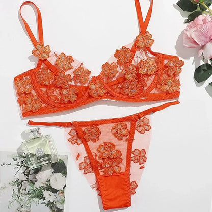 Toucheart Sexy Lingerie Set Transparent Feminine Sweet Mesh Embroidered Lace Bra Flower Applique Transparent Lingerie Women Kit