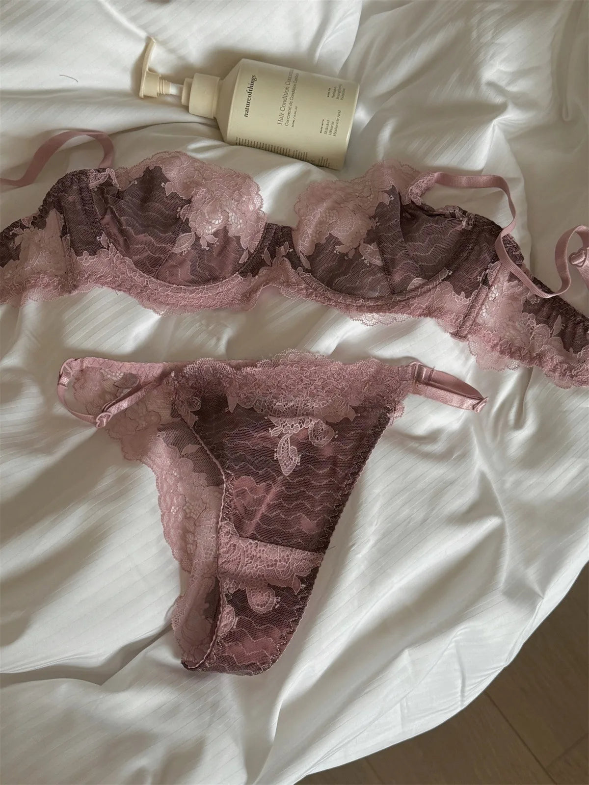 Lace girls underwear thin section glossy bra anti-sagging push up lingerie support large breasts show small bra set