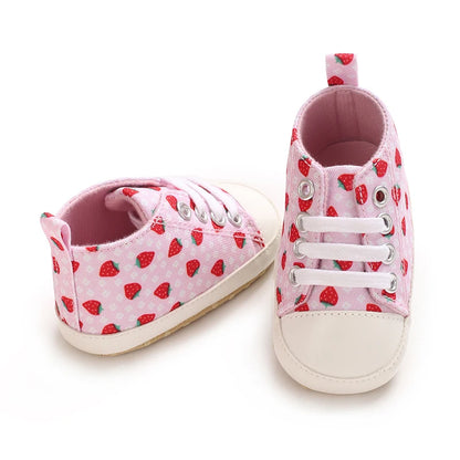 Baby Shoes With Soft Sole, 0-1 Year Old Female Baby Strawberry Flat Bottom Anti Slip Learning Shoes, Fashionable And Versatile D