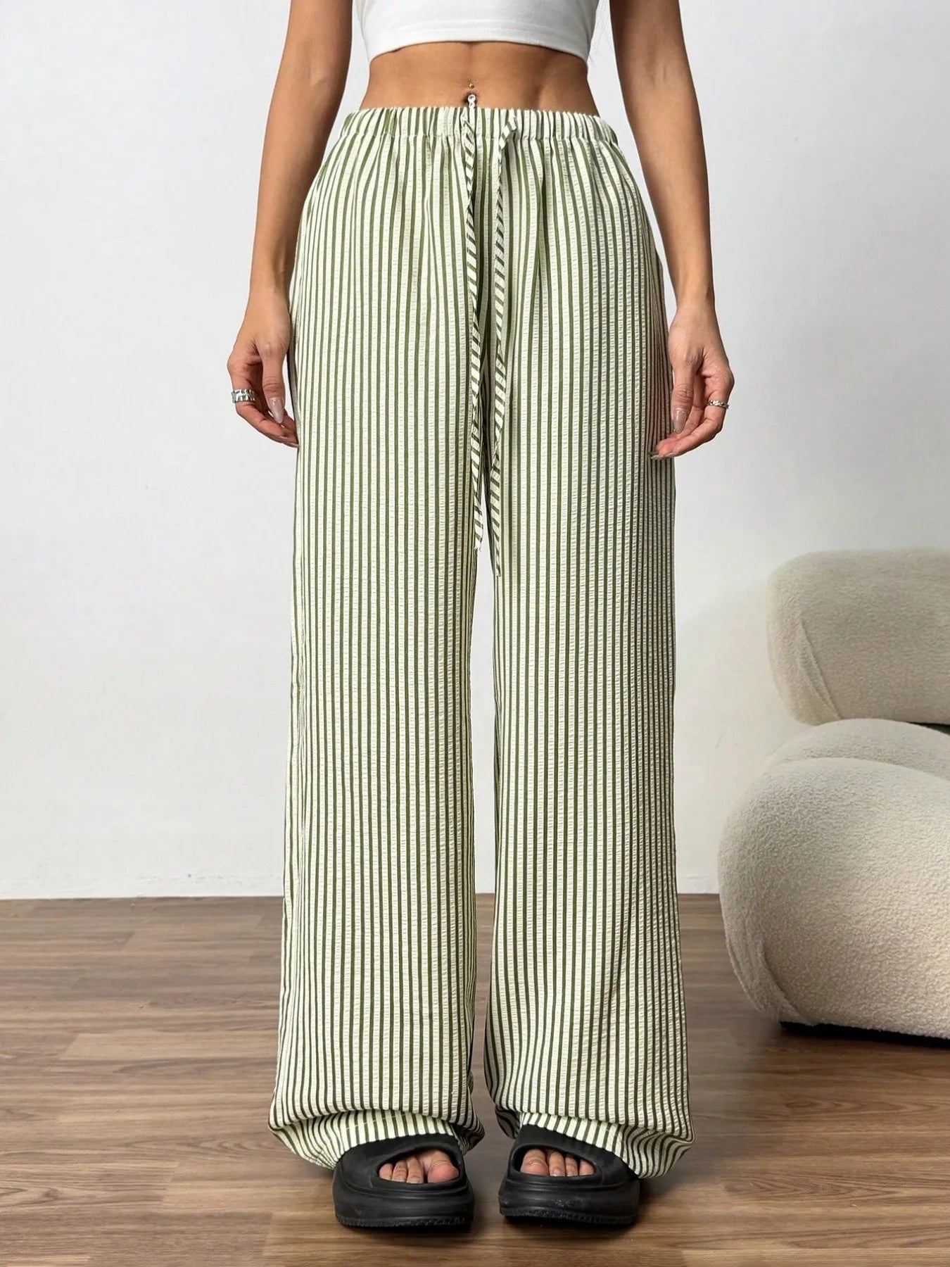 2025 Autumn New Cross border Women's Fashion Loose Striped Drawstring Elastic Waist and Floor Pants from Europe and America