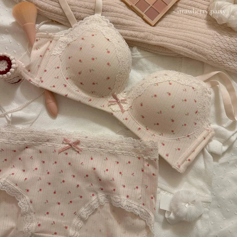 New Sweet Girl Lace Edge Sexy Lingerie Women's Small Breasts Gather No Wire Anti-Sag Bra Set Student Bra Panties Underwear Set