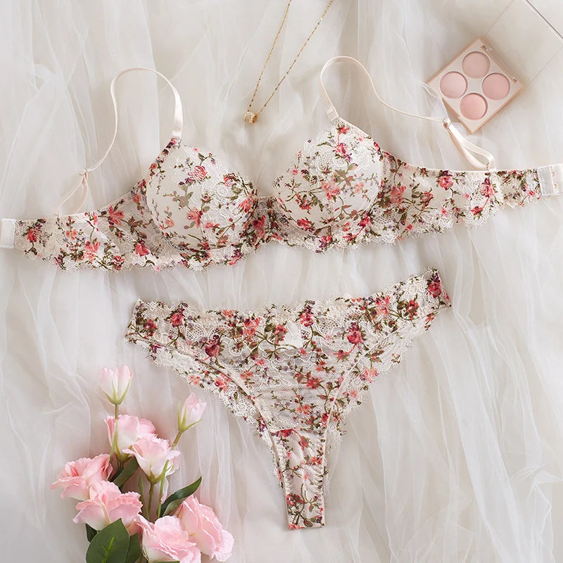 Sexy Lingerie for Women Beautiful Floral Lace Underwear Intimate Erotic Lingerie Ultra Thin Breathable Bra and Panties Sets