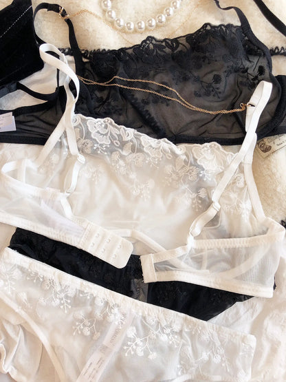 Sexy Lace Flower Embroidery Lingerie Set for Women French Ultra-thin Mesh Transparent Bra Detachable Decoration Chain Underwear