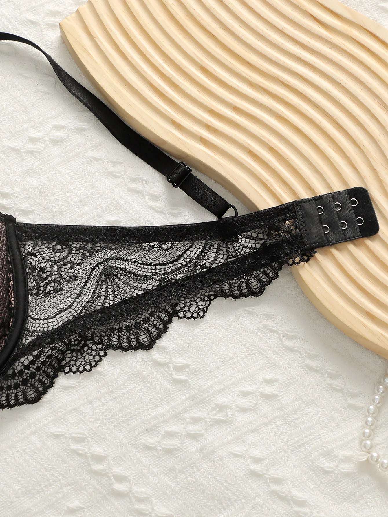 2024 New Women's Latest Production And Sales Pull Gathering Lace Underwear And Underwear Set U093