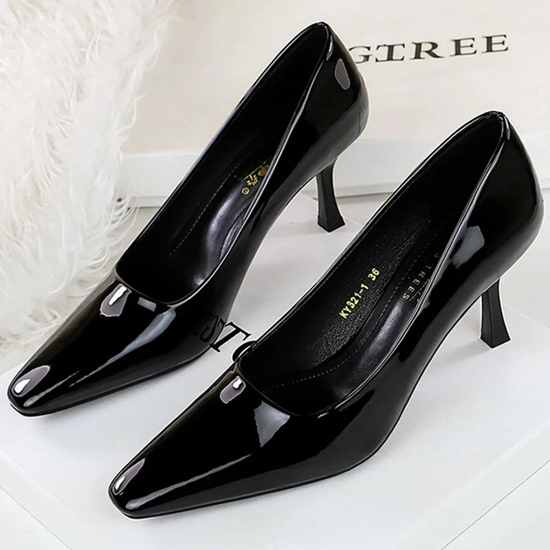 Fashion Women 7.5 cm Heels Patent Leather Women Pumps Square Head Kitten Heels Stiletto Elegant Banquet Shoes Sexy Party Shoes