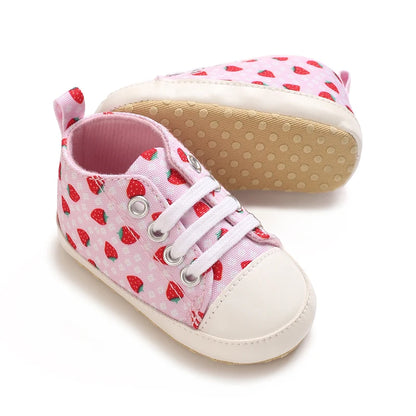 Baby Shoes With Soft Sole, 0-1 Year Old Female Baby Strawberry Flat Bottom Anti Slip Learning Shoes, Fashionable And Versatile D