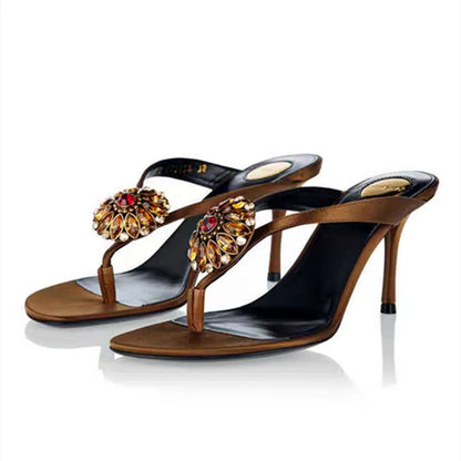 Luxury CRYSTAL Flower Decoration Clip Toe Slippers Women Sexy Slide Sandals Elegant Banquet Thin High Heels Designer Flip Flops