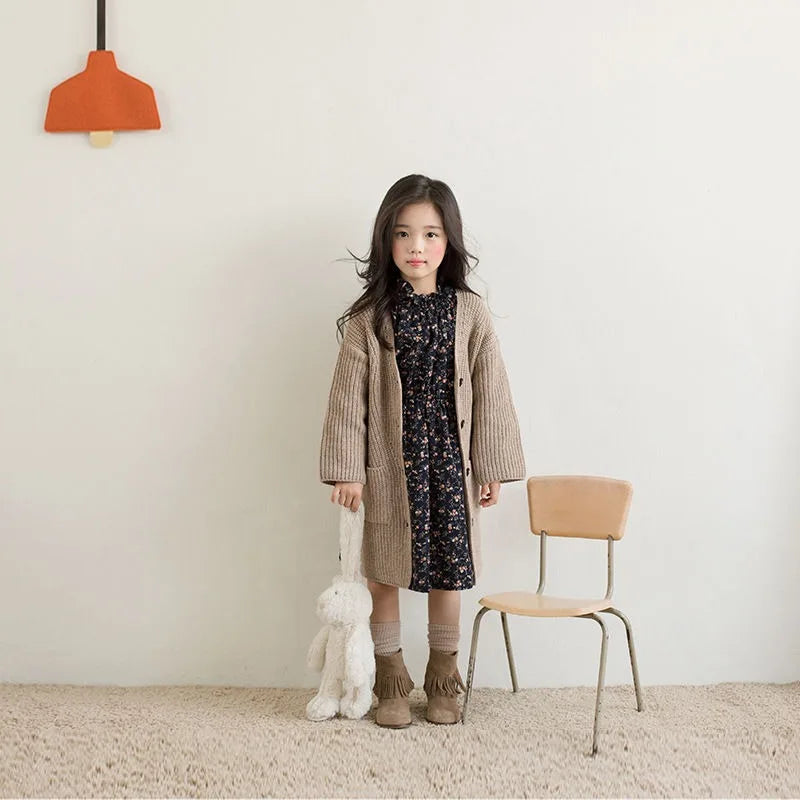 2025 New Girls' Chunky Yarn Knit Cardigan Autumn/Winter Kids' Plus Size Korean Style Mid-Length Knit Jacket
