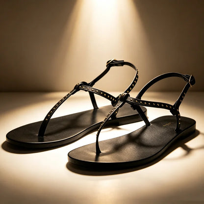 Concise Style Rivet Detail Flat Sandals Women Comfortable Ankle-Strap Buckle Clip Toe Sandals Summer Luxury Designer Beach Shoes