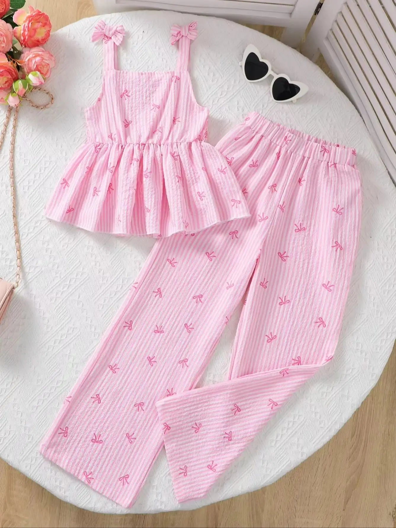 Valentine's Day 2-Piece Set Fashionable Butterfly Knot Strap Vest And Pants Outfit for Casual Daily Wear And Outdoor Vacations