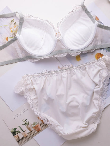 Japanese-style sweet lingerie set, thin embroidered shallow cup disc type 2 bra set