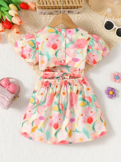 Girls' floral printed bubble sleeve square neck dress with backless straps and bow, suitable for outdoor wear in spring/summer
