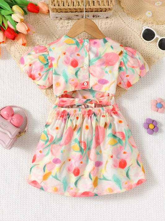 Girls' floral printed bubble sleeve square neck dress with backless straps and bow, suitable for outdoor wear in spring/summer
