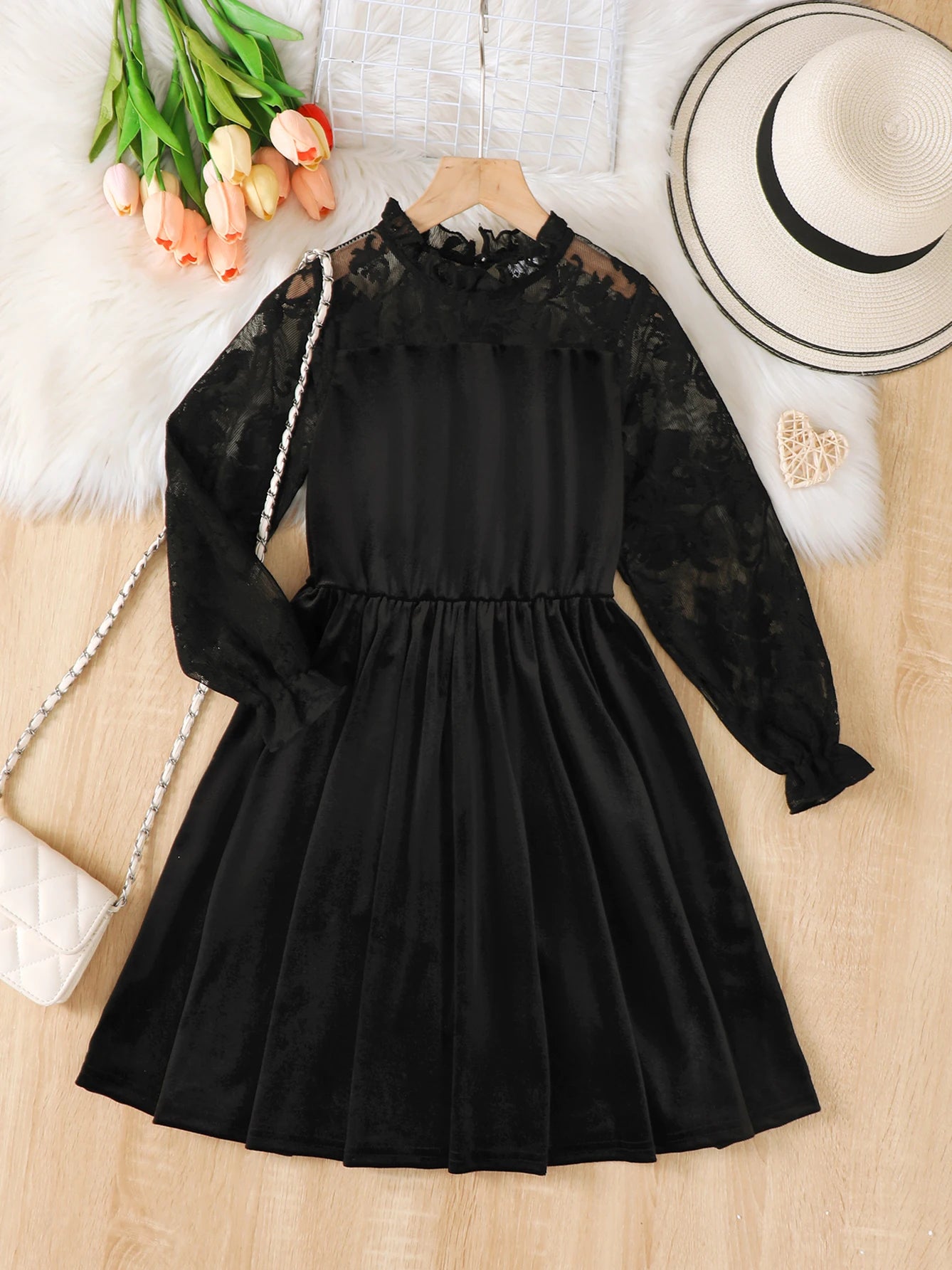 Girls Elegant Velvet Lace-Trimmed Long Sleeve Dress Black Outdoor Autumn Winter Scene Suitable for Parties And Vacations