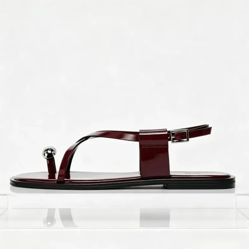 Summer Cross Strap Buckle Design Flat Sandals Women Fashion Metal Decoration Over Toe Casual Flat Slippers Comfort Beach Shoes