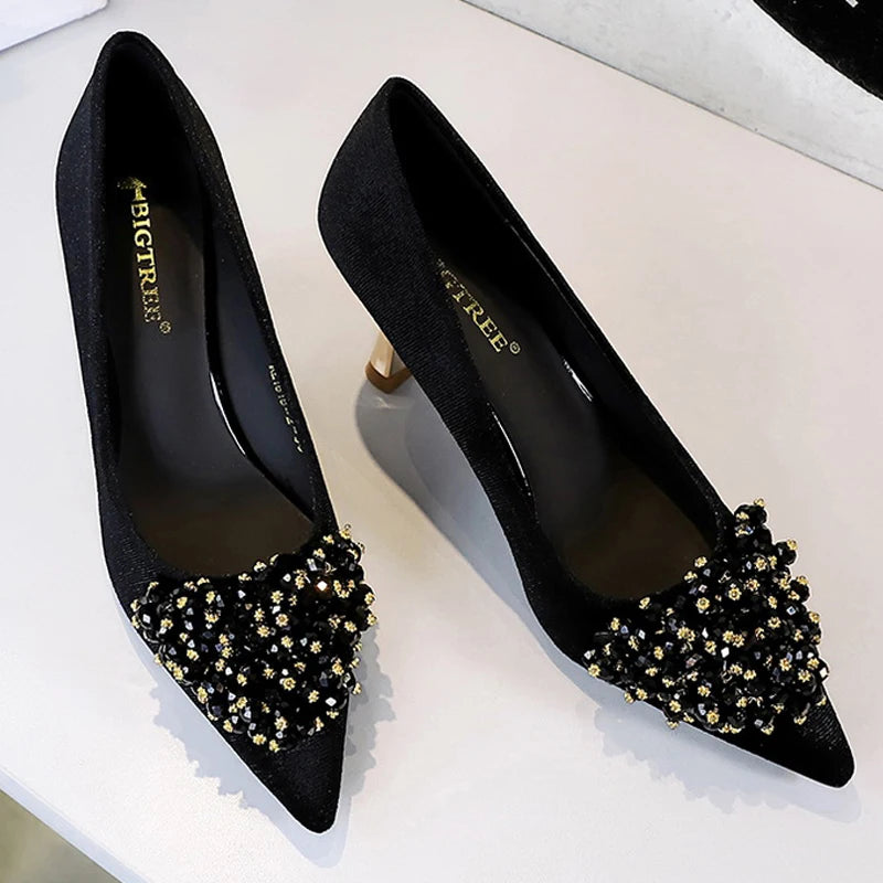 New Beaded Metal Flower Women Pumps Luxury Banquet Shoes Women 7 Cm Heels Stiletto Suede Kitten High Heels Female Party Shoes