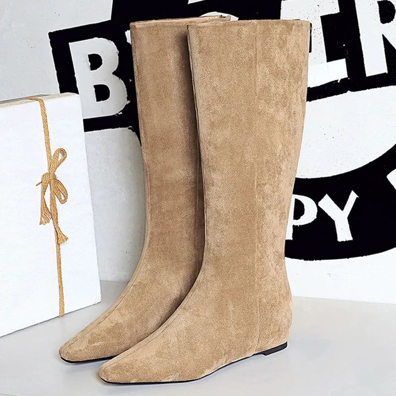 Fashion Women Knee-high Boots Rear Zipper Design High Boots Wedges Long Boots Autumn Winter Shoes Suede Square Head Women Boots