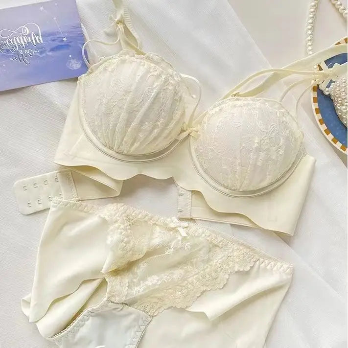 New Sweet and Cute Girl-free Undergarment Women's Comfortable Bra Cover Set