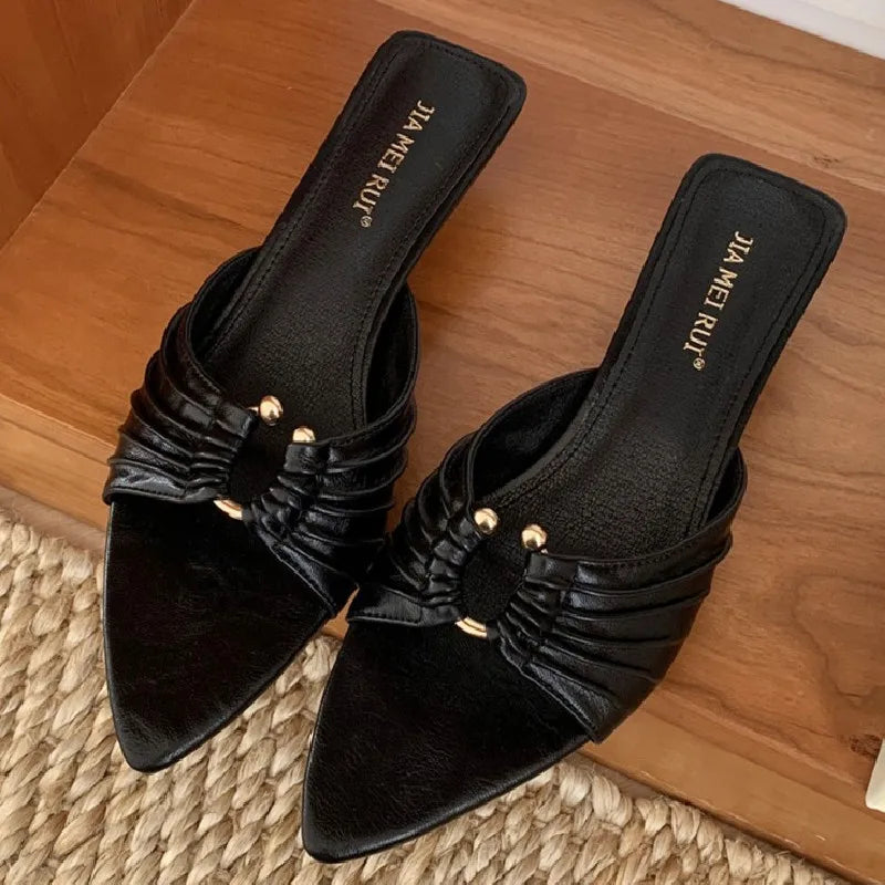 Pointed Toe Metal Decoration Pleated Women Sandals Summer Fashion Open Toe Thin Heel Slide Sandals Simple Comfort Designer Shoes