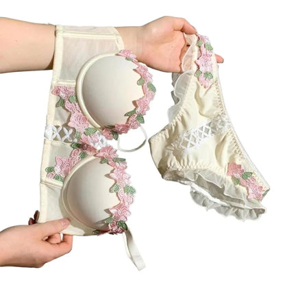 Vintage Floral Lingerie Set Cream Lace Bralette, Retro Push Up Bra for Small Bust Women Pure & Sensual Embroidered Wireless