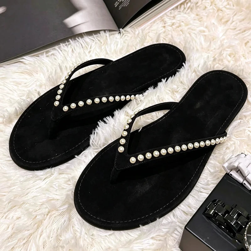 Fashion White String Bead Detail Flip Flops Women Light Comfortable Flat Sandals for Ladies Sexy Cross Strap Summer Beach Shoes