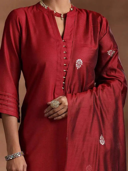 Indian Women's Clothing New Ethnic Style Red Spring Summer V-neck Cotton Blend Three-quarter Sleeve Jacquard Three-piece Set