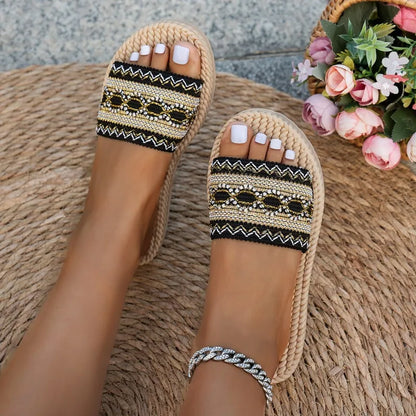 Women Slippers Outdoor Flat Designer Shoes Women Large Size Bohemian Ethnic Sandals Fashion Tassel Beach Slippers Slides Women