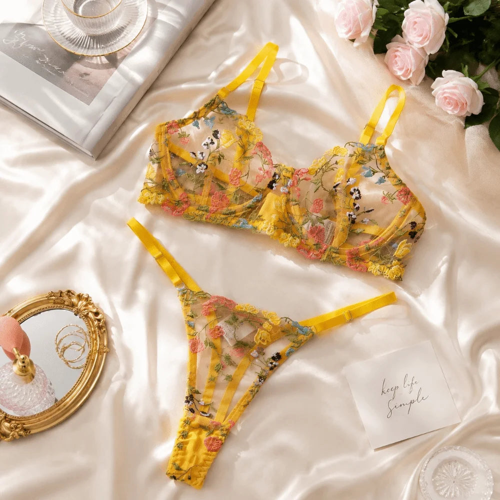 Bohemia Transparent Lingerie Set Push Up Elegant Embroidery Floral Underwear Ultra-thin Bra Suit Girl