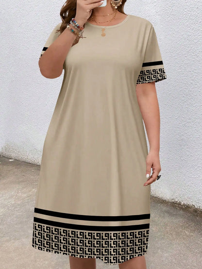 Plus-size women's short-sleeved round-neck pocket dress with geometric ethnic pattern print and loose fit.