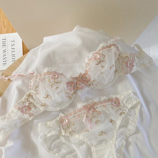 MOYISU New Arrival Luxury Pure Desire Lace Tulle Sexy Panties Lingerie Set Lilacs Embroidery Girl Boobs Big Size Big Boobs Small