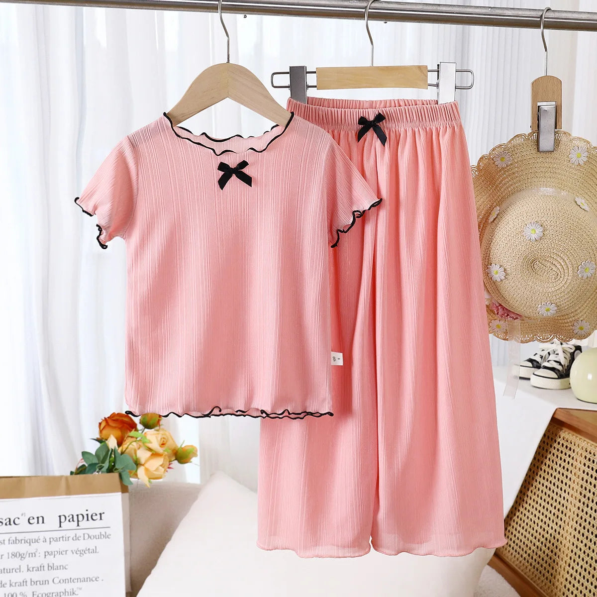 1Set Girls Short Sleeve Round Neck T-shirt Tops+Pants Babys Summer Fashion Sweet Bow Childrens Set New Kids Casual Home Clothes