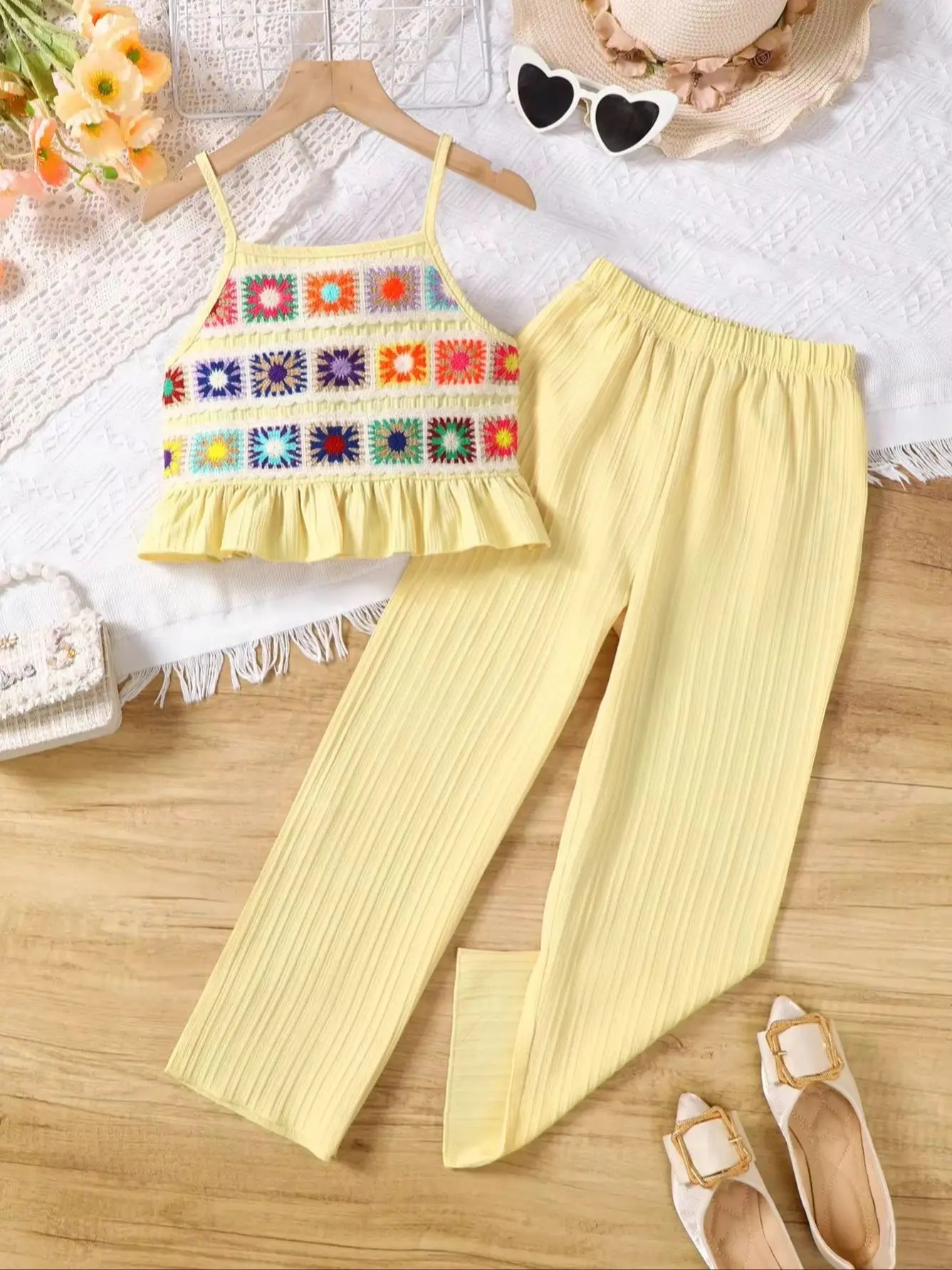 Girls 2-Piece Set Summer Fashion Floral Decorated Short Ruffle Shoulder Tank Top And Straight Leg Pants Casual Wear
