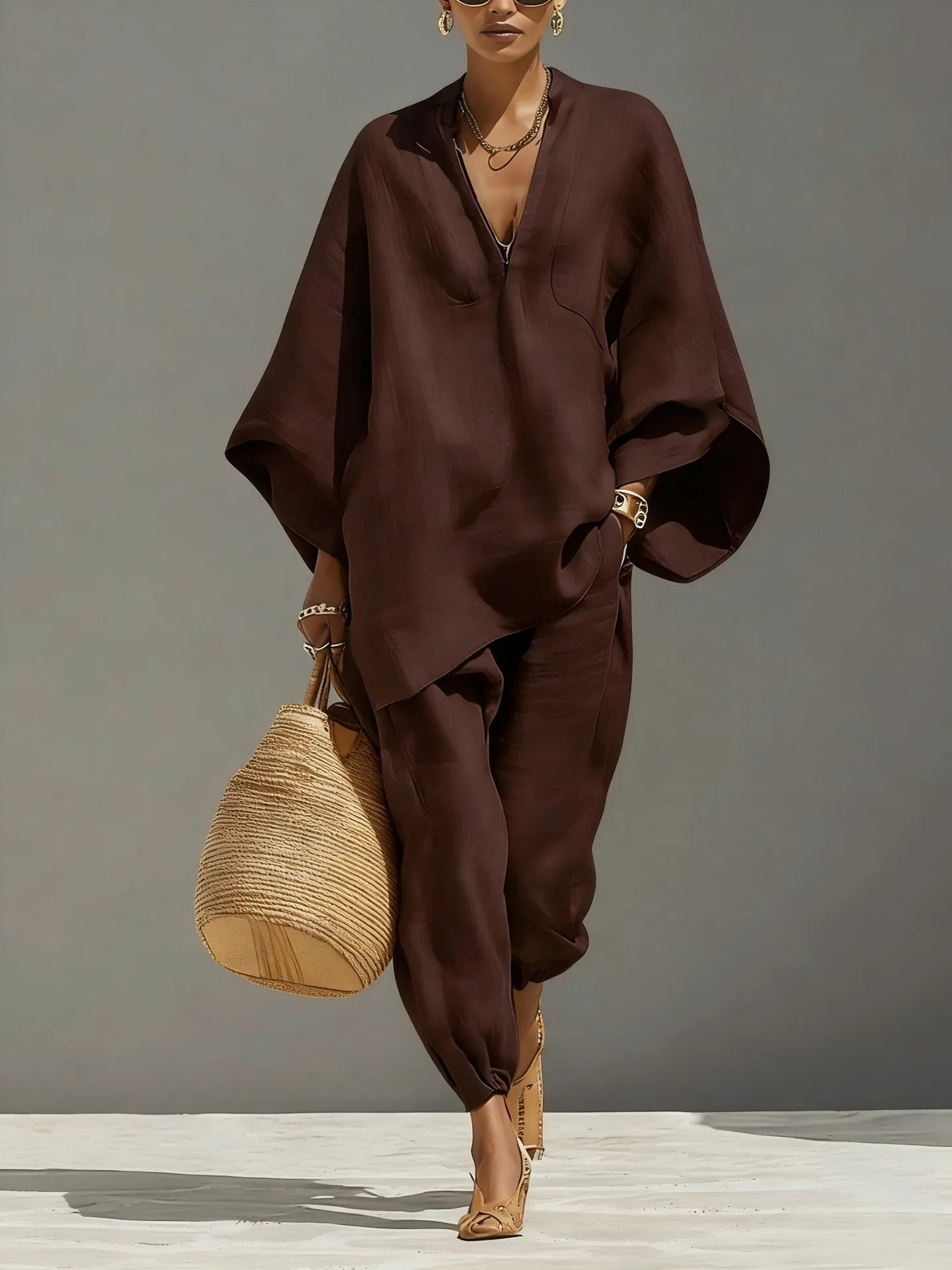 European and American Relaxation Solid Color V-neck Bat Sleeve Loose Top + Bow Leg Casual Pants Holiday Style Elegant Suit